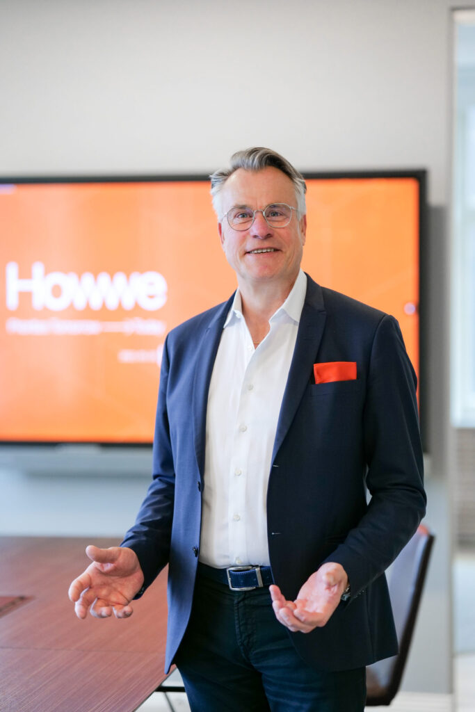 Howwe 049 scaled 1 Investor Relations at Howwe Technologies Investor Relations